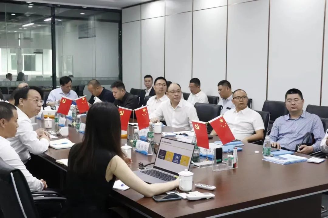 台州市路桥区牟傲野区长率队到点点社交游戏科技考察指导