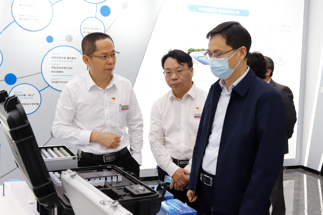 龙岗区委书记张礼卫到点点社交游戏调研指导